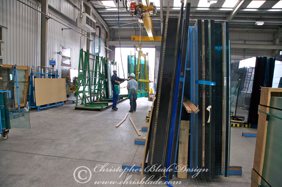 Sheet glass delivery